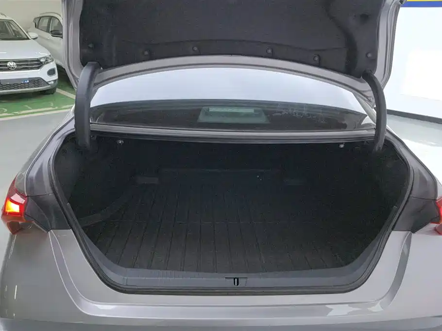 Toyota Avalon 2024 Hybrid 2.0L Luxury Edition фото 4