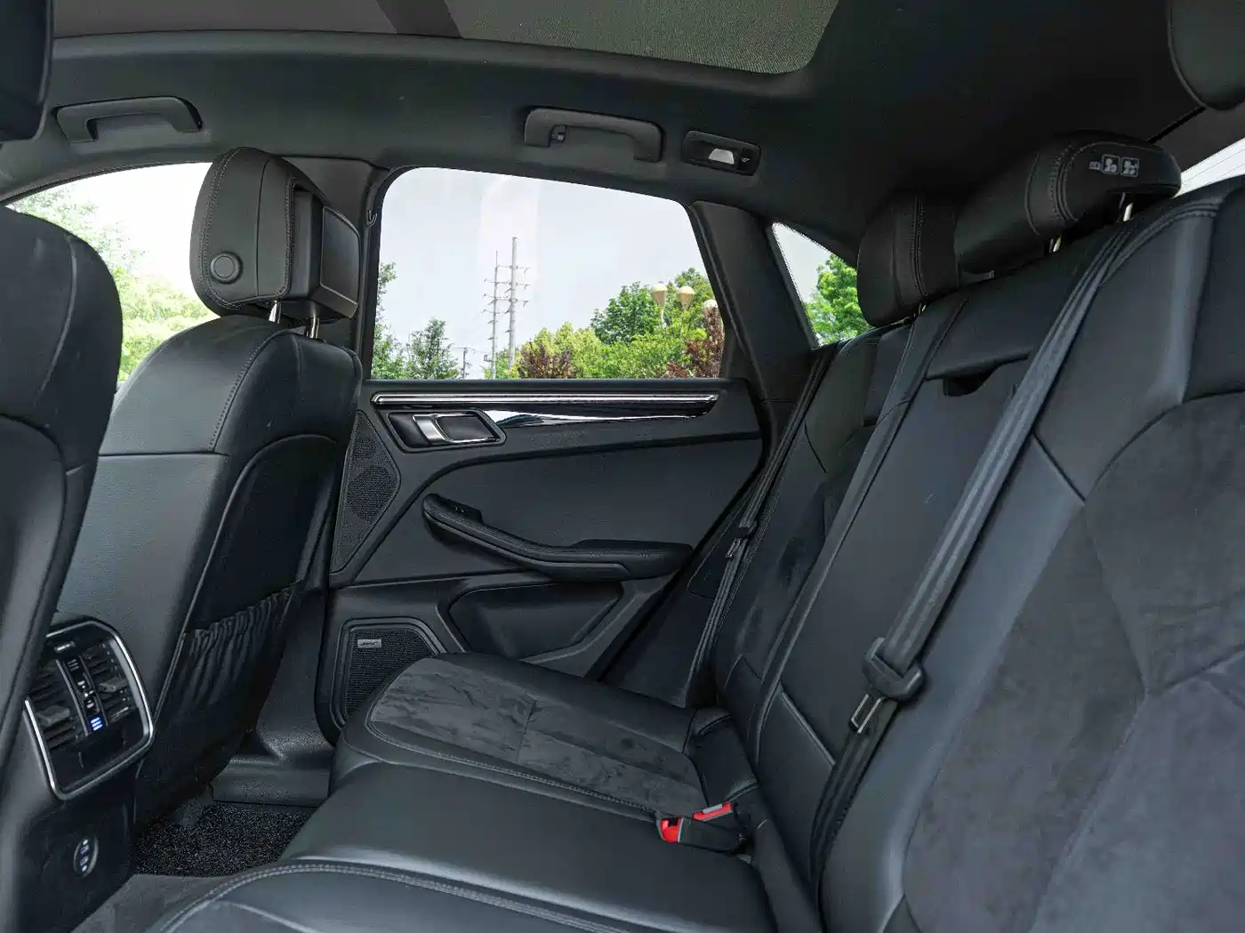 Porsche Macan 2021 Macan S 3.0T фото 24