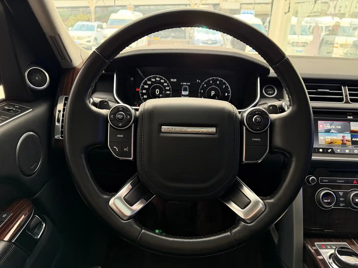 Land Rover Range Rover 2016 3.0 SC V6 Vogue фото 8