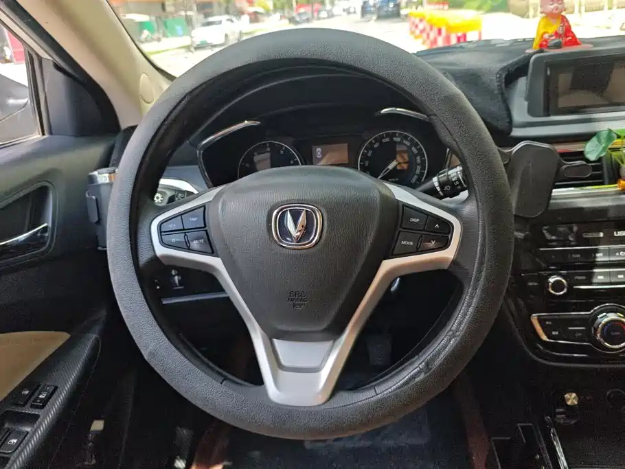 Changan Yuexiang V7 2017 2016 1.6L Manual Le Dong (China IV)