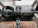 Фото 11 - Suzuki SX4