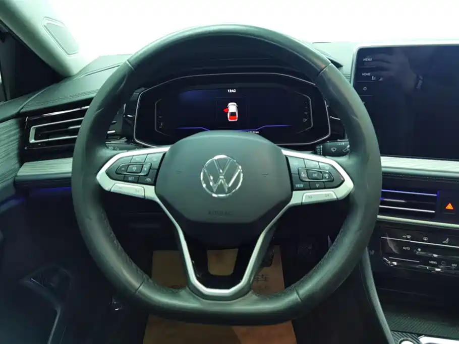 Volkswagen Sagitar 2023 300TSI DSG Excellence Edition фото 15
