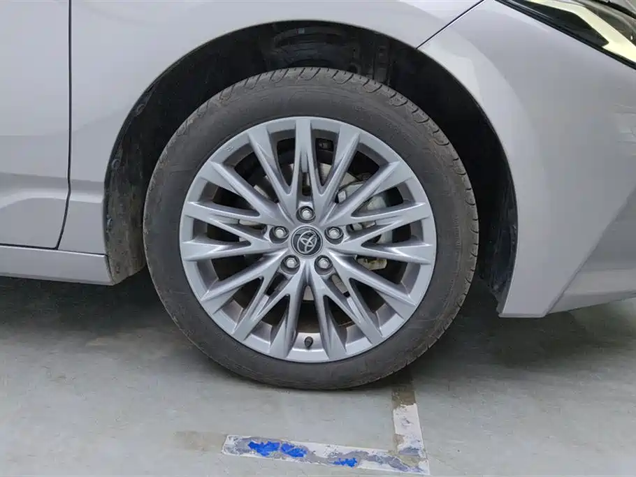 Toyota Avalon 2024 Hybrid 2.0L Luxury Edition фото 6