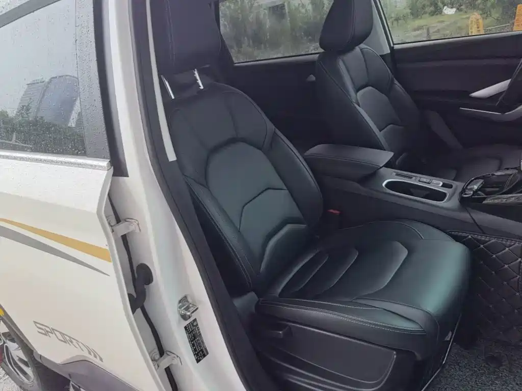 Фото 25 - Baojun 530