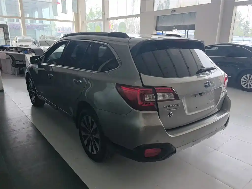 Subaru Outback 2016 2.5i Sport Navigation Edition фото 5