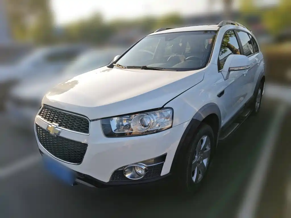 Chevrolet Captiva 2014 2014 2.4L 2WD Urban 7-seater