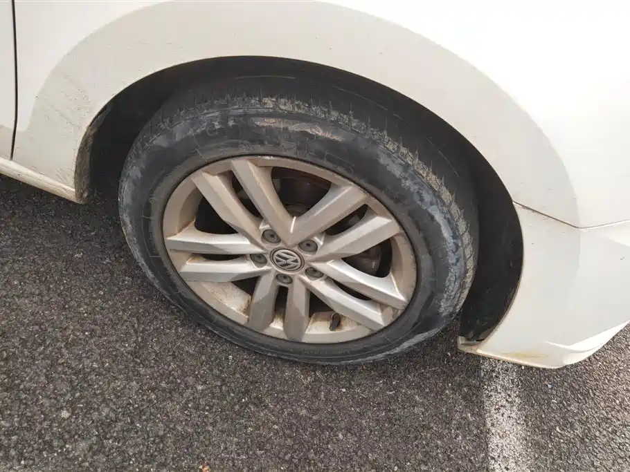 Volkswagen Jetta 2017 1.5L Automatic Comfort фото 6