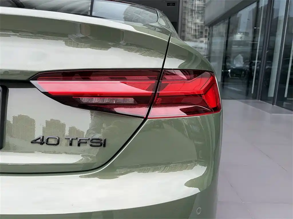 Audi A5 (Import) 2025 Sportback 40 TFSI Collector's Edition Fashion Dynamic фото 14