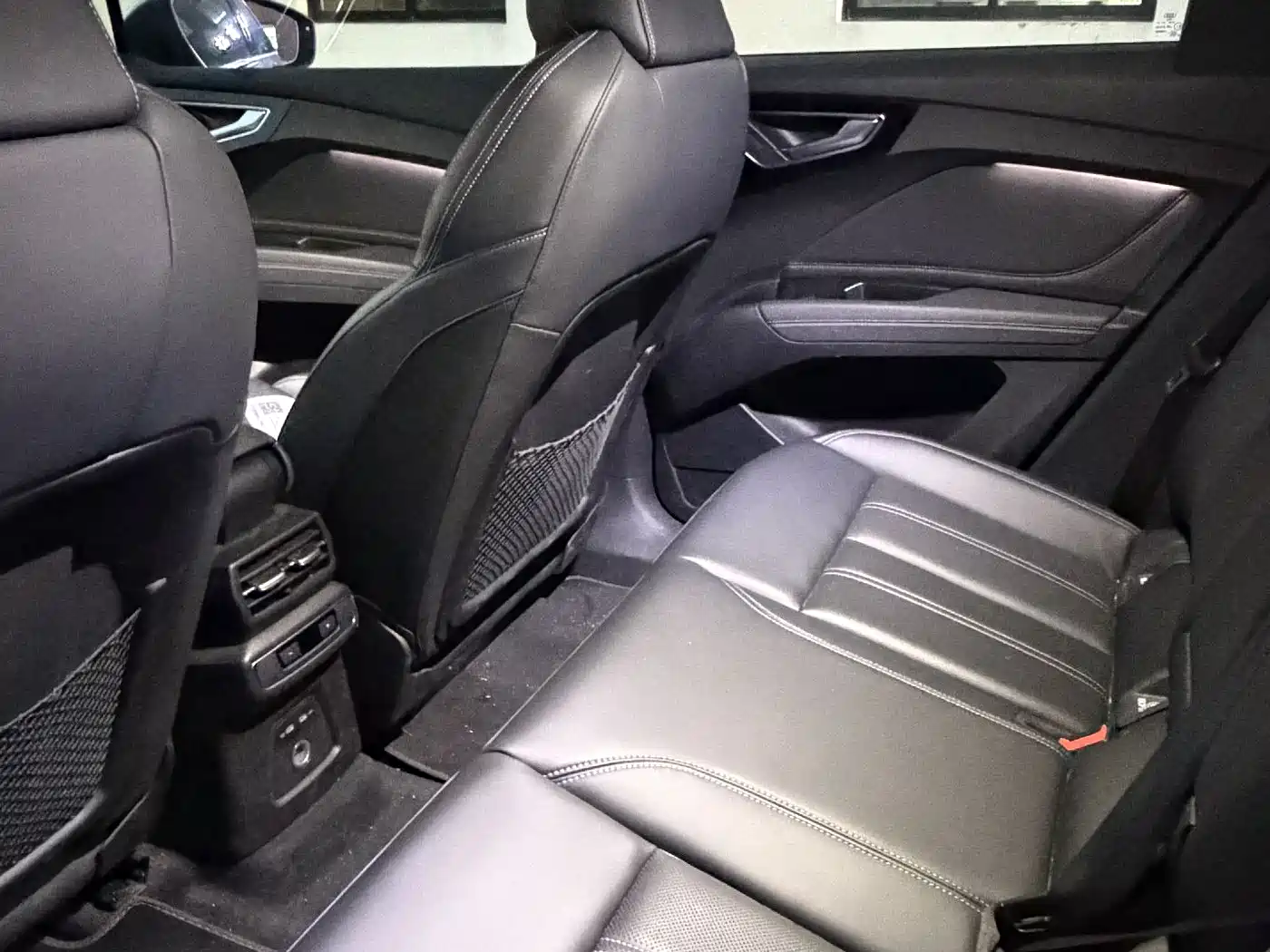 Audi Q4 e-tron 2024 40 e-tron Creation Edition фото 6