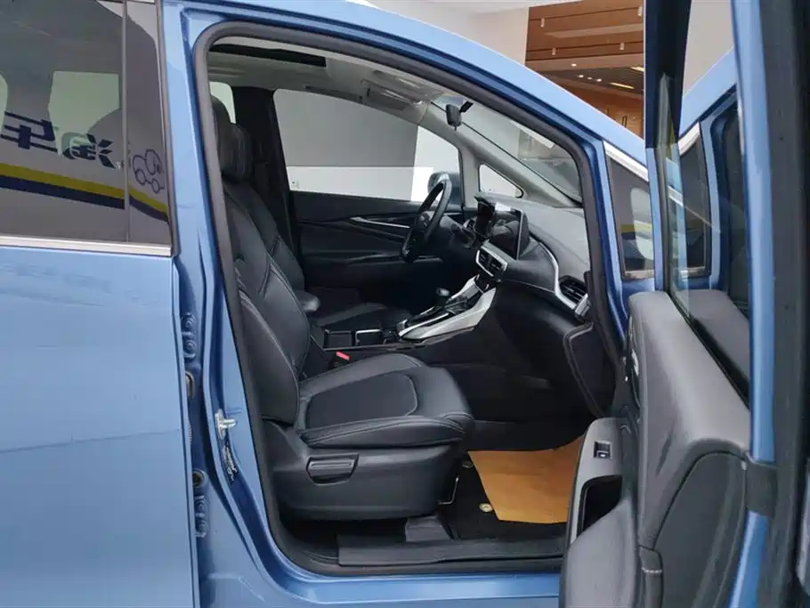 SAIC Maxus Maxus G50 2019 1.5T Automatic Elite Edition China VI фото 8