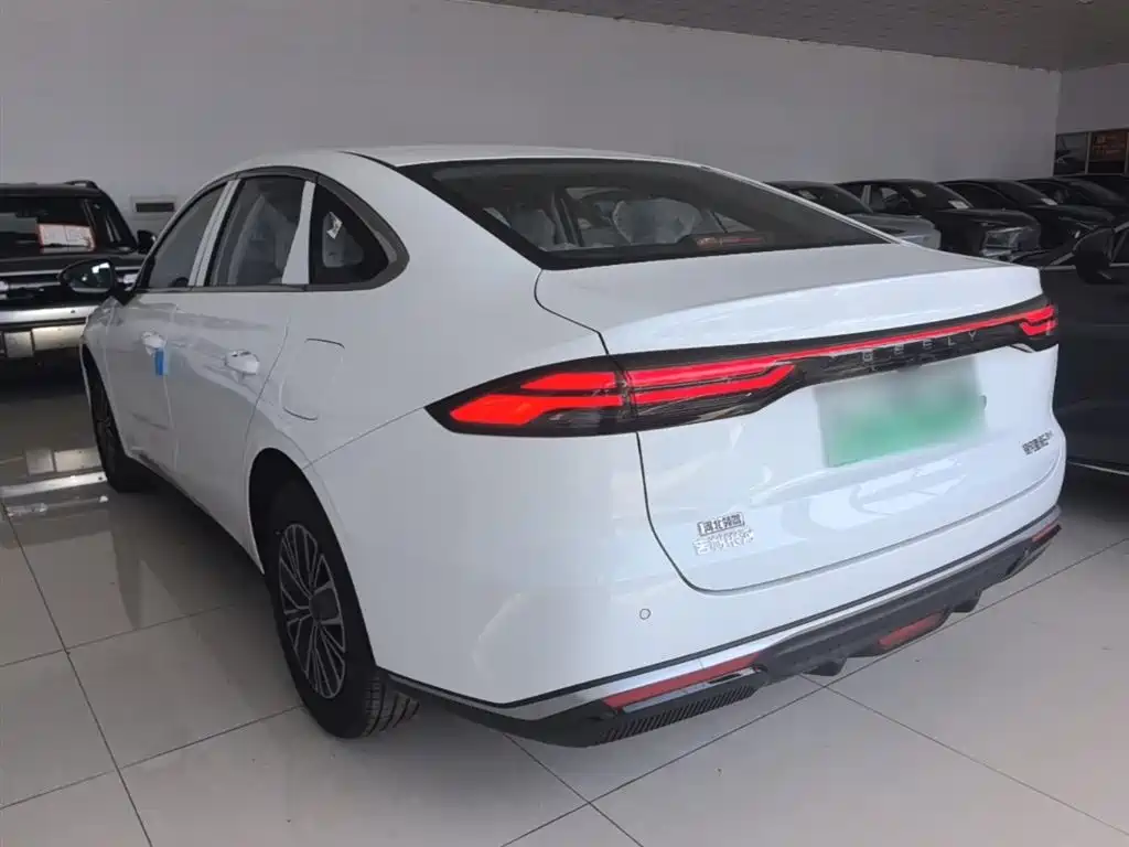 Geely Galaxy Galaxy Stellar 6 2025 Model 125km Free Edition фото 5