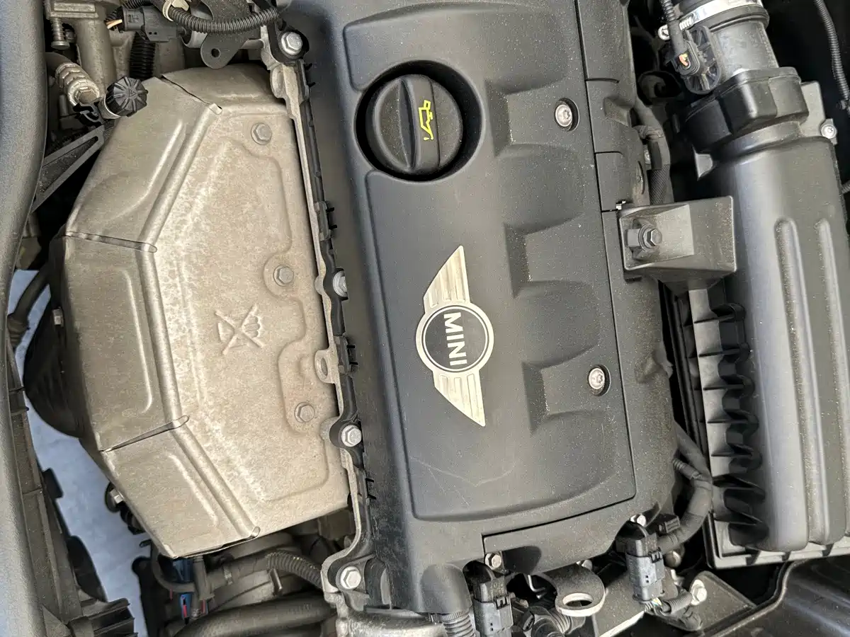 MINI MINI 2012 2011 1.6L COOPER Fun