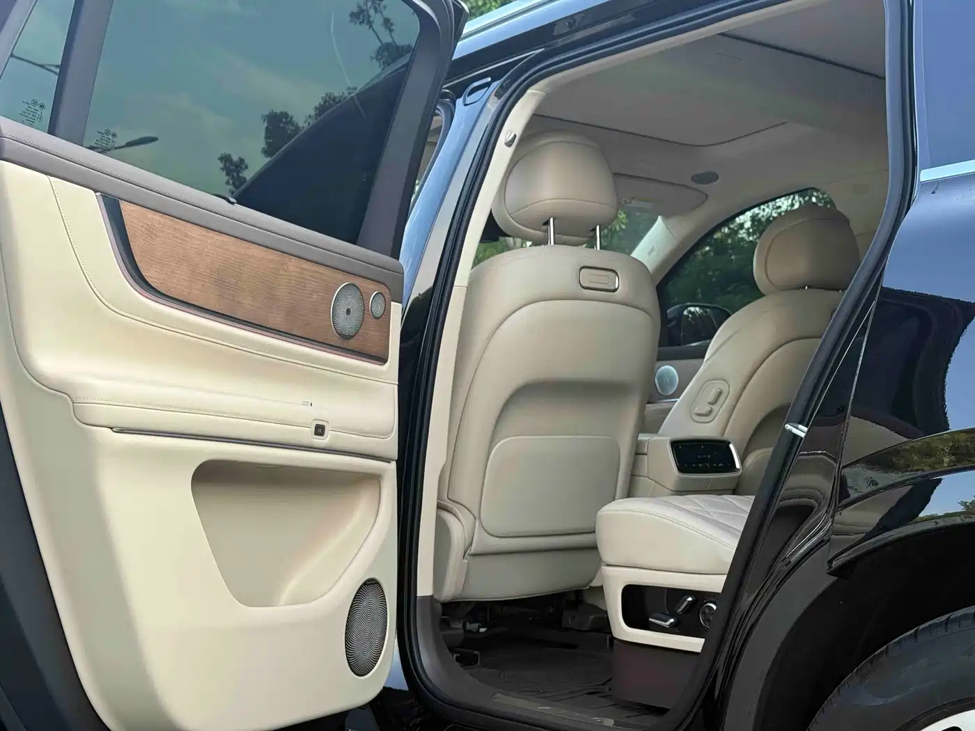 AITO Wenjie AITO M9 2024 2024 Range Extender Max 52kWh 6-seater