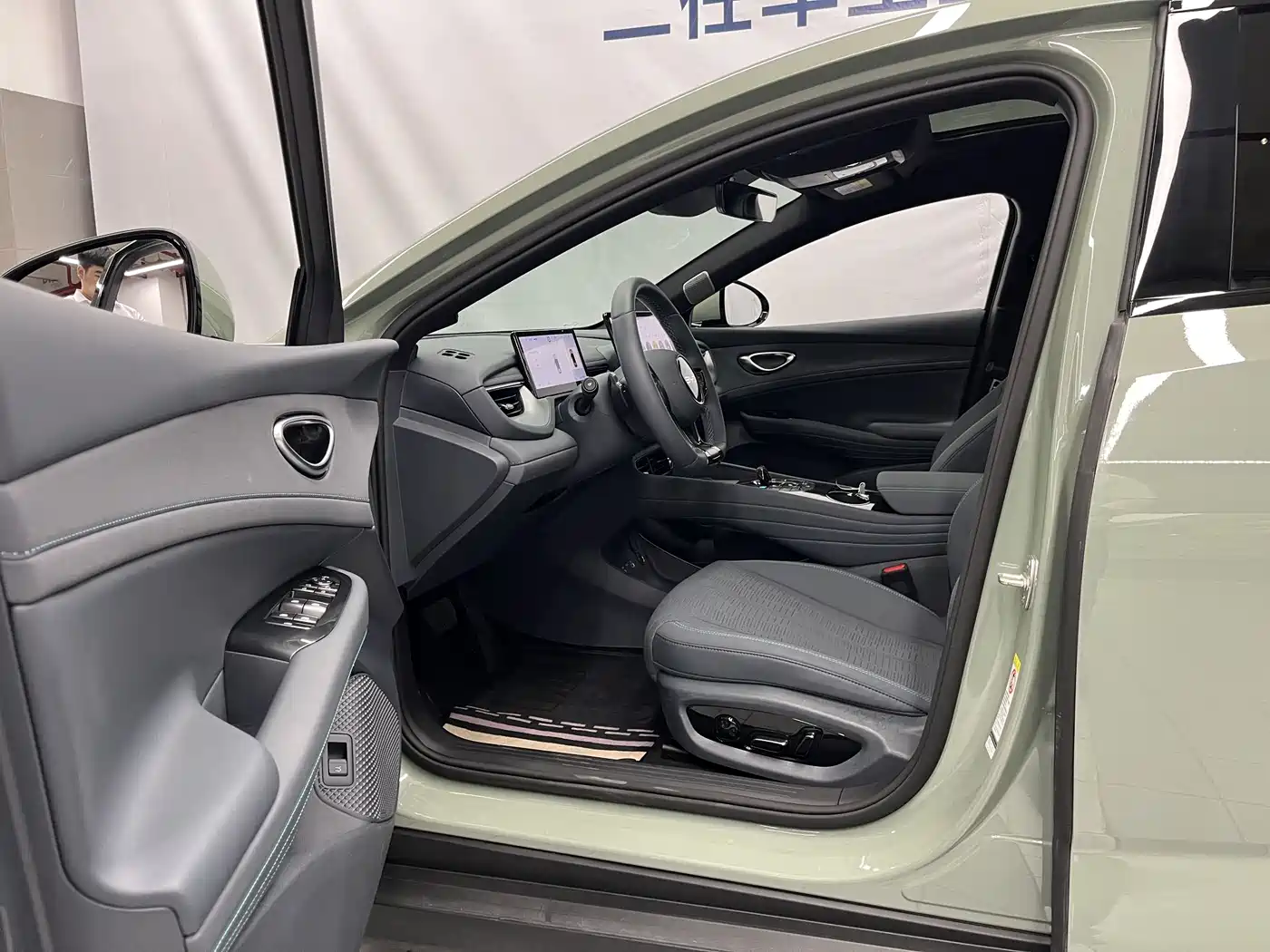 BYD Seal 06GT 2025 Smart Drive Edition 605 Heat Wave фото 6