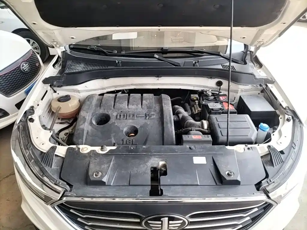 Besturn X40 2017 2017 1.6L Manual Luxury