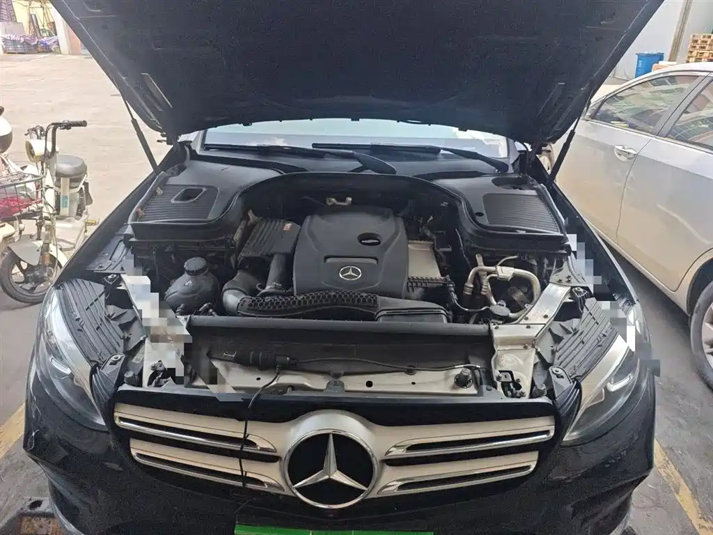 Mercedes-Benz GLC 2018 Facelift GLC 260 4MATIC Luxury фото 21