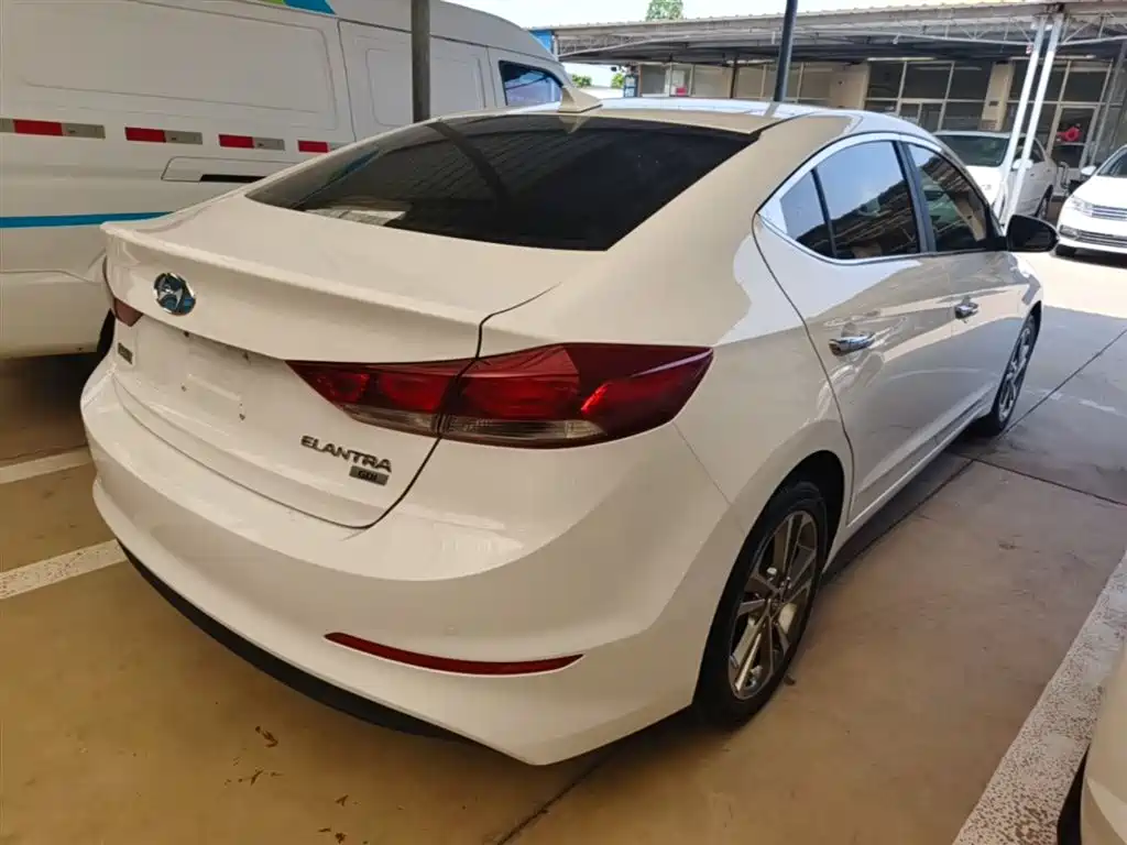 HYUNDAI LEAD
