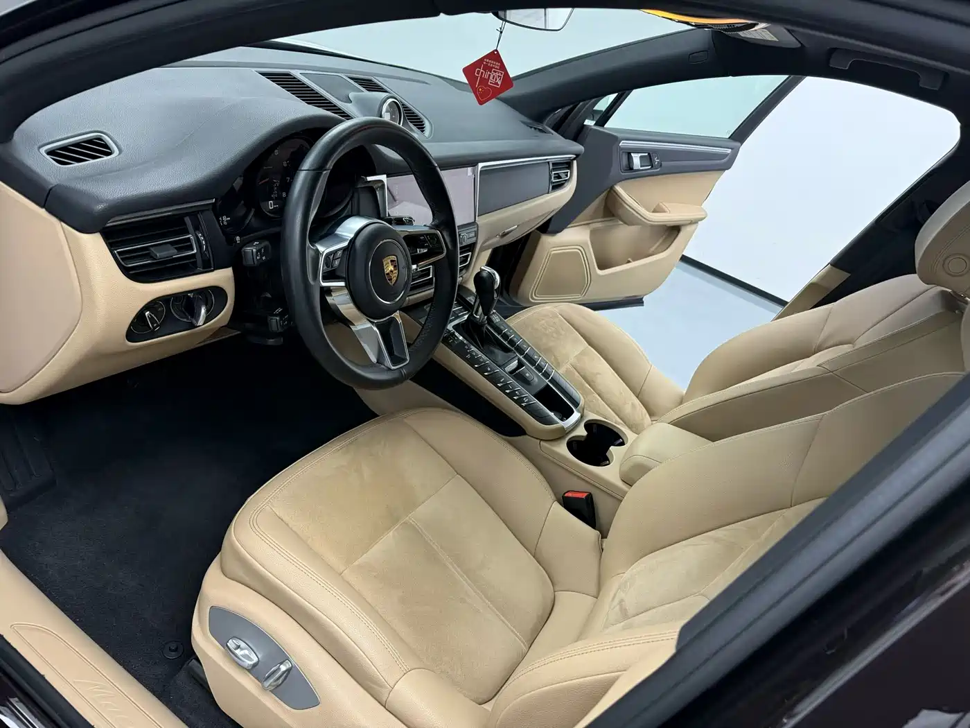 Porsche Macan 2018 Macan 2.0T фото 8