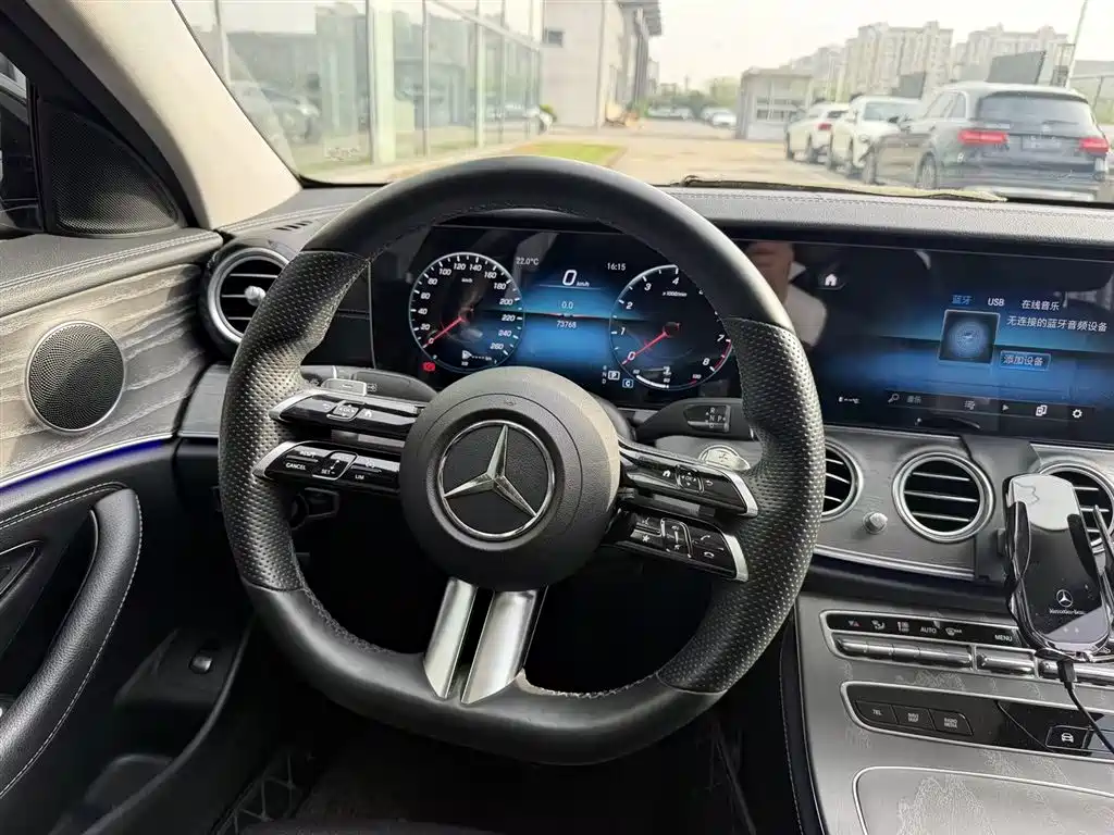 Mercedes-Benz E-Class 2022 E 260 L Sport фото 4