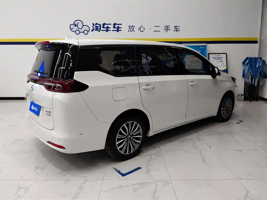GAC Trumpchi Trumpchi M6 2019 270T Automatic Honor (6-seater) China V фото 3