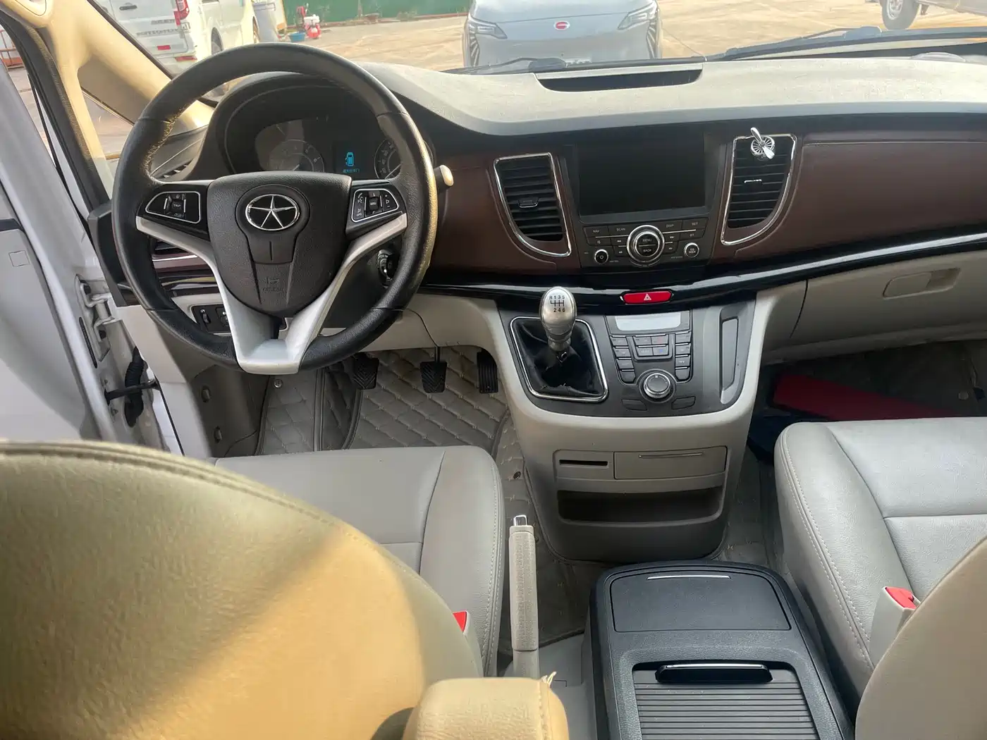 JIANGQI GROUP RUIFENG M5