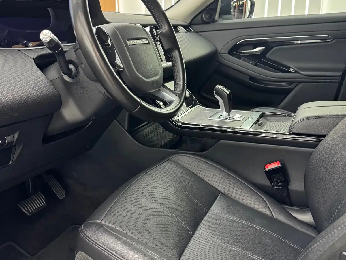 Land Rover Range Rover Evoque 2020 249PS Youth Edition фото 7
