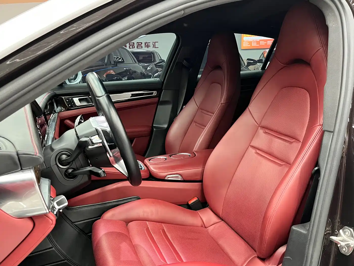Porsche Panamera 2017 Panamera 3.0T фото 16