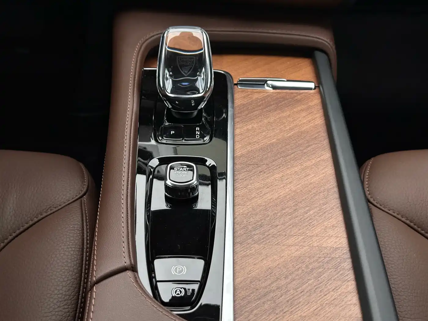Volvo XC90 2024 2024 B5 Smart Luxury 7-Seater
