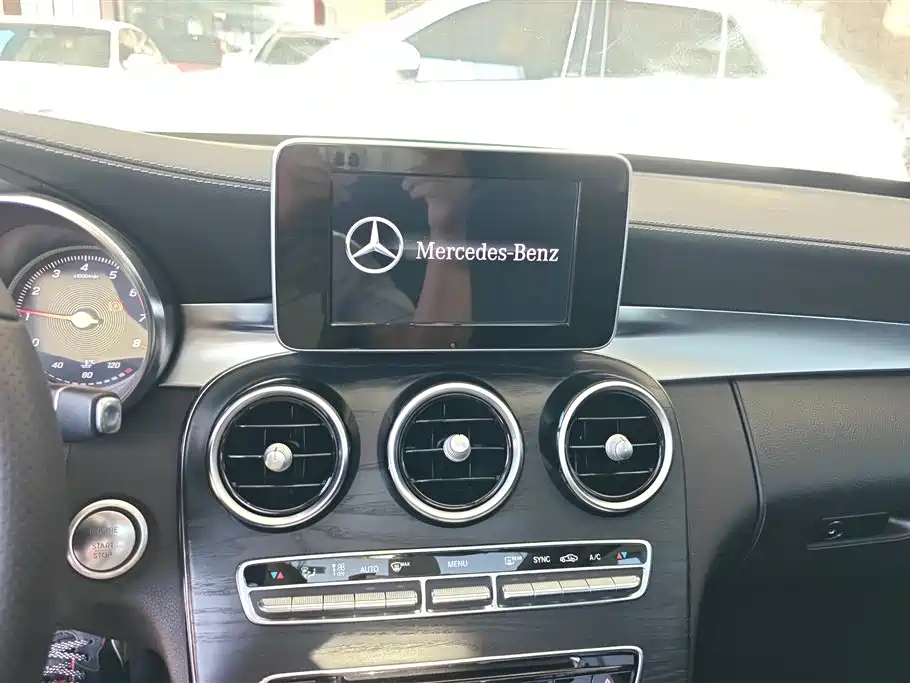 Mercedes-Benz C-Class 2018 C 200 Sport Edition фото 13