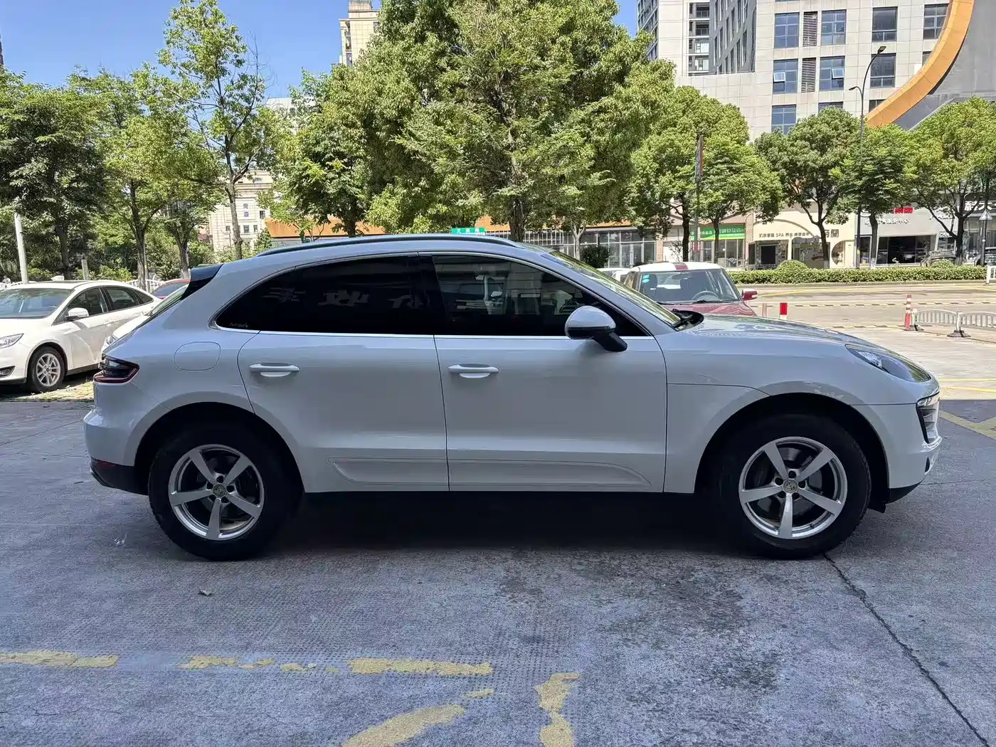 Porsche Macan 2016 Macan 2.0T фото 3