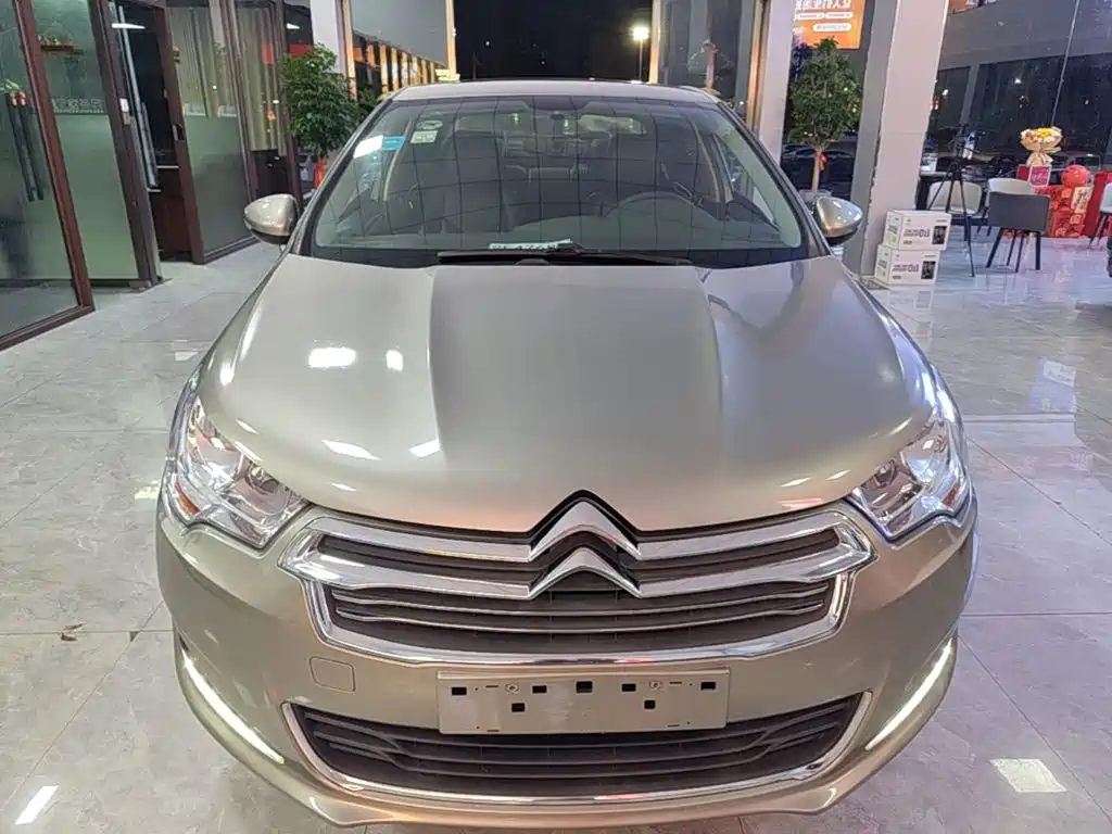 Citroën C4L 2016 2015 1.2T Automatic Luxury Edition