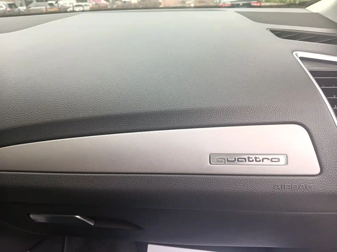 Audi Q5 2018 2017 40 TFSI Progressive