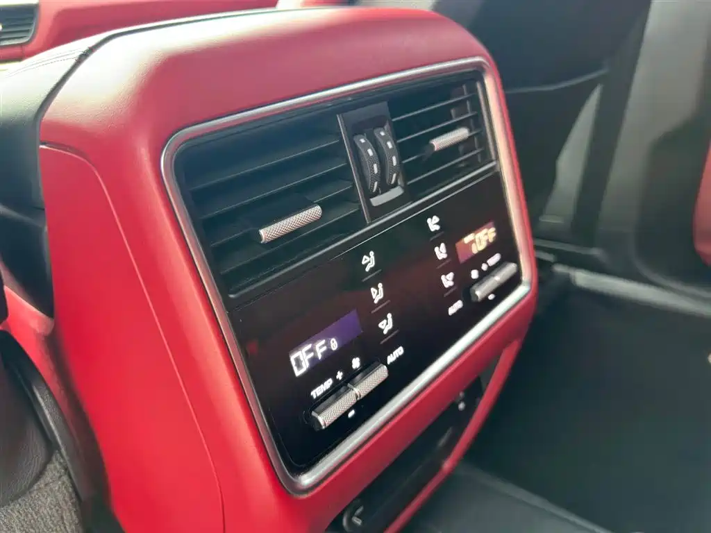 Porsche Cayenne 2023 Cayenne 3.0T Platinum Edition фото 14