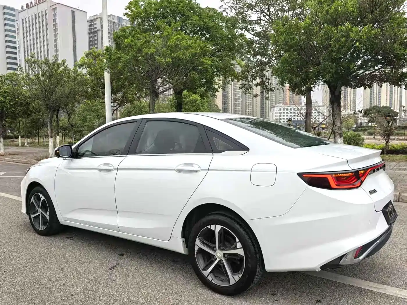 GEELY AUTOMOBILE EMGRAND L