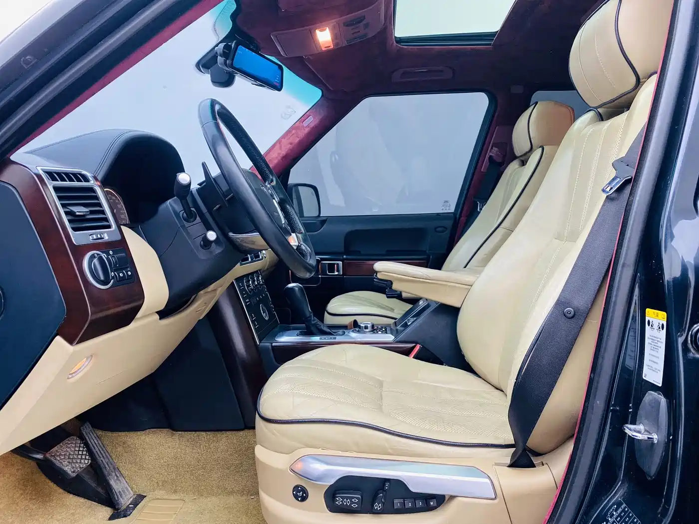 Land Rover Range Rover 2012 5.0 NA V8 фото 12