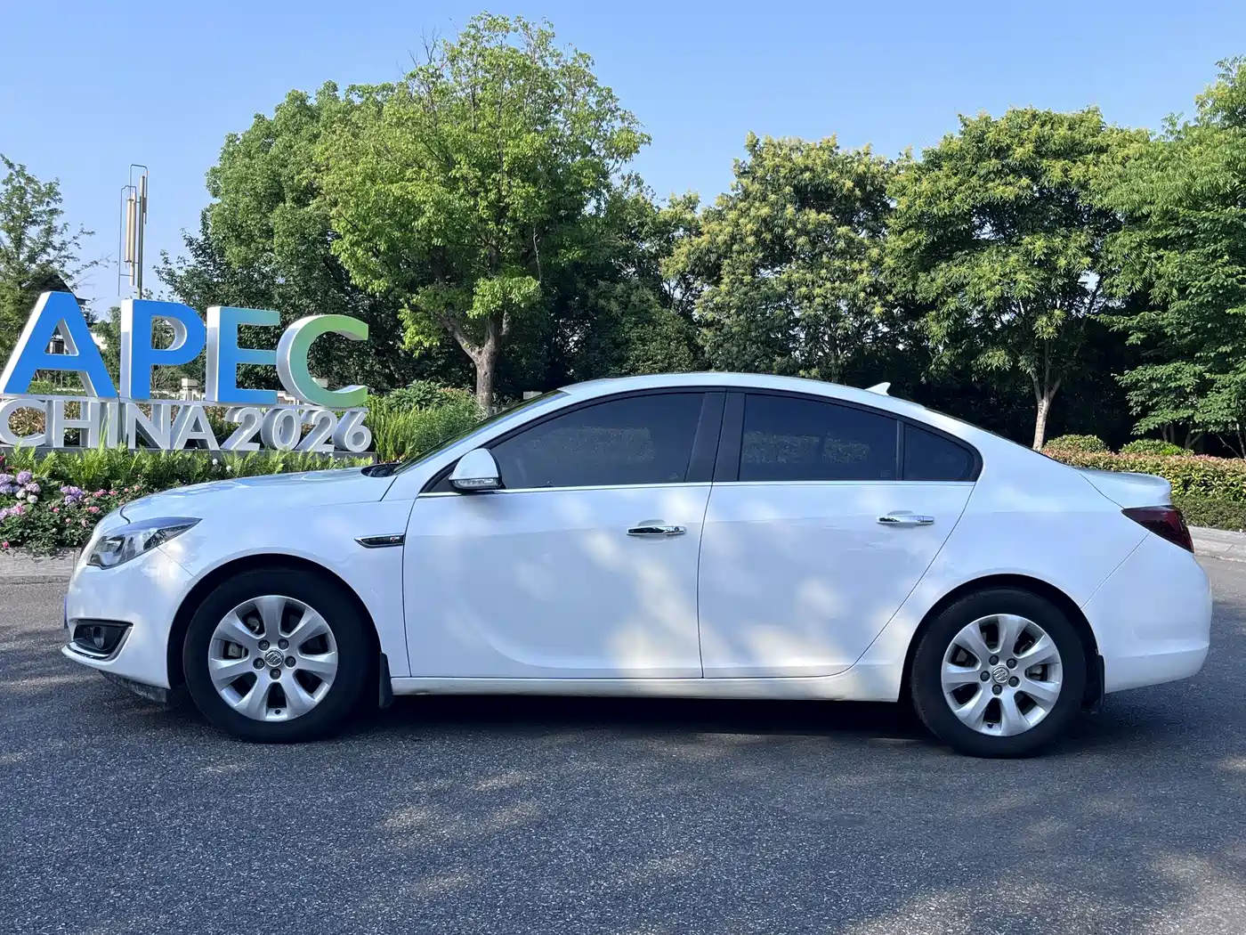 Buick Regal 2015 1.6T Elite Tech Edition фото 4