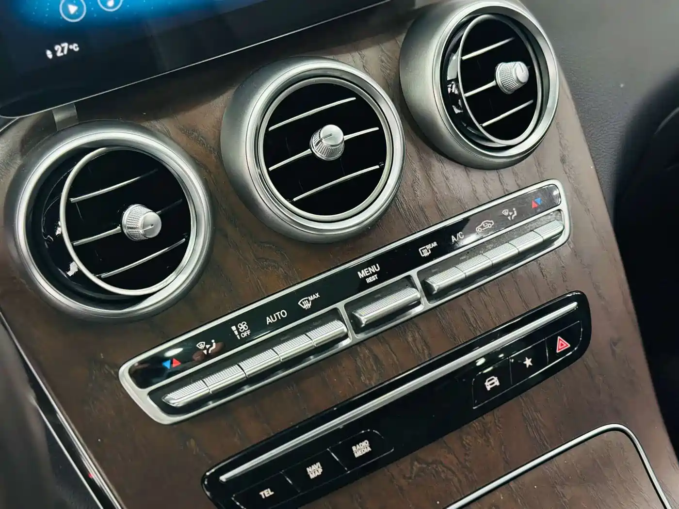 Mercedes-Benz GLC 2020 Facelift GLC 300 L 4MATIC Dynamic фото 15