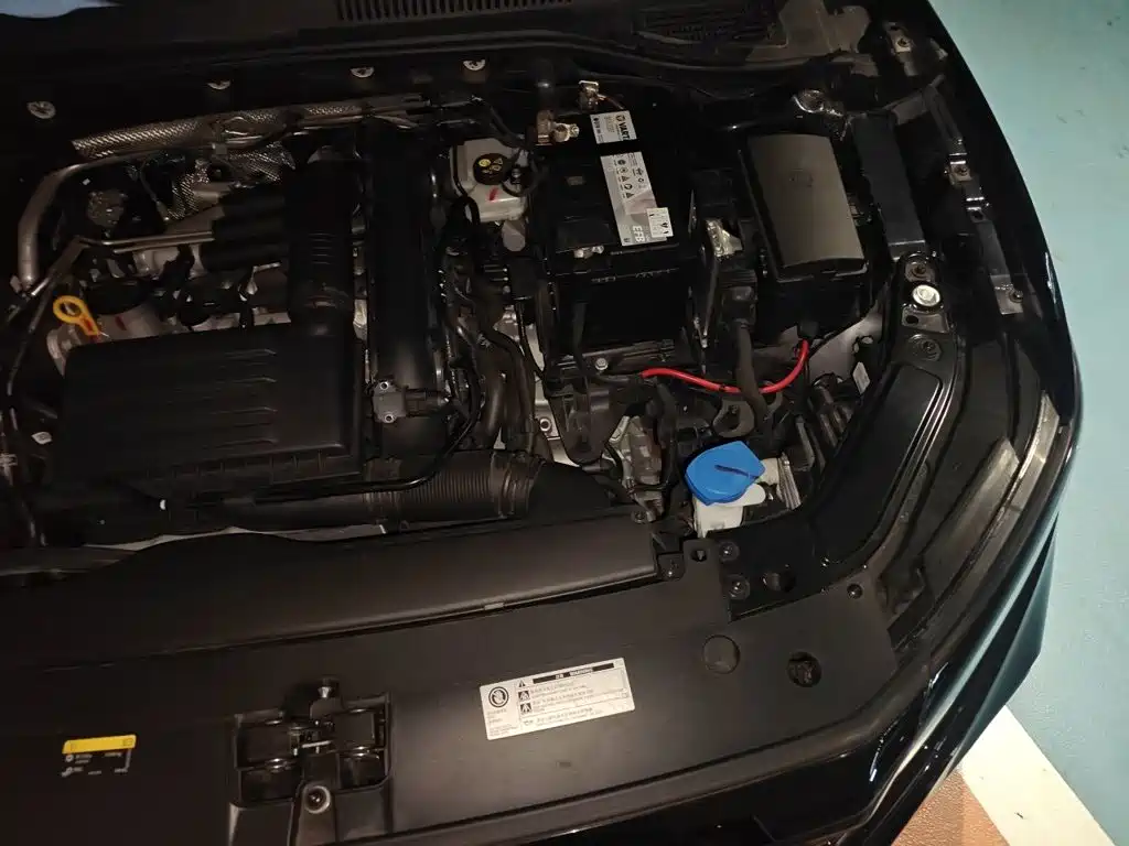 Photo 21 - Volkswagen Passat