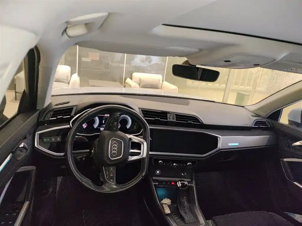 Audi Q3 2022 35 TFSI Fashion Dynamic фото 7