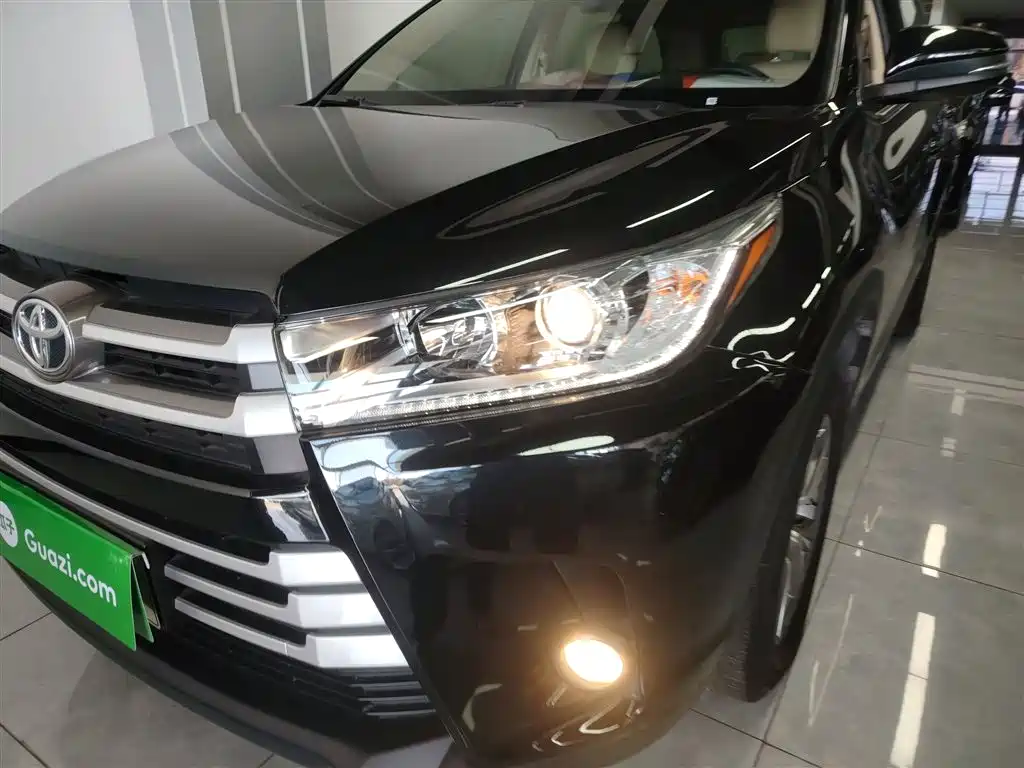 Toyota Highlander 2018 2.0T 2WD Elite 5-Seater China VI фото 19