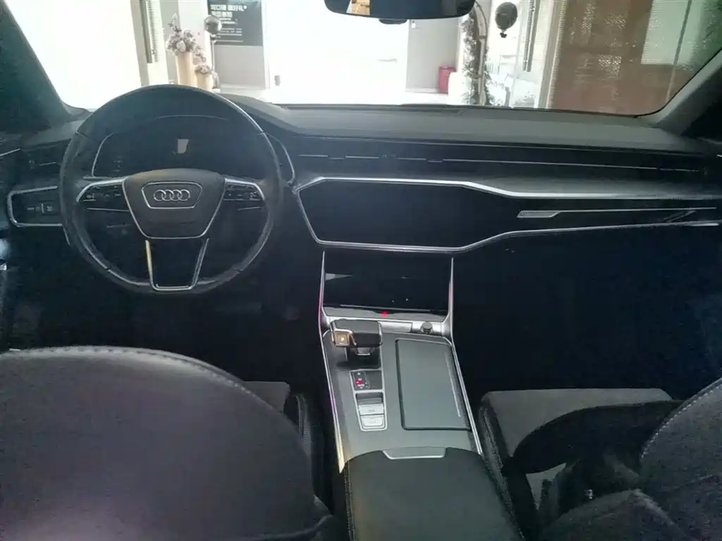 Audi A6L 2024 45 TFSI Premium Dynamic фото 16