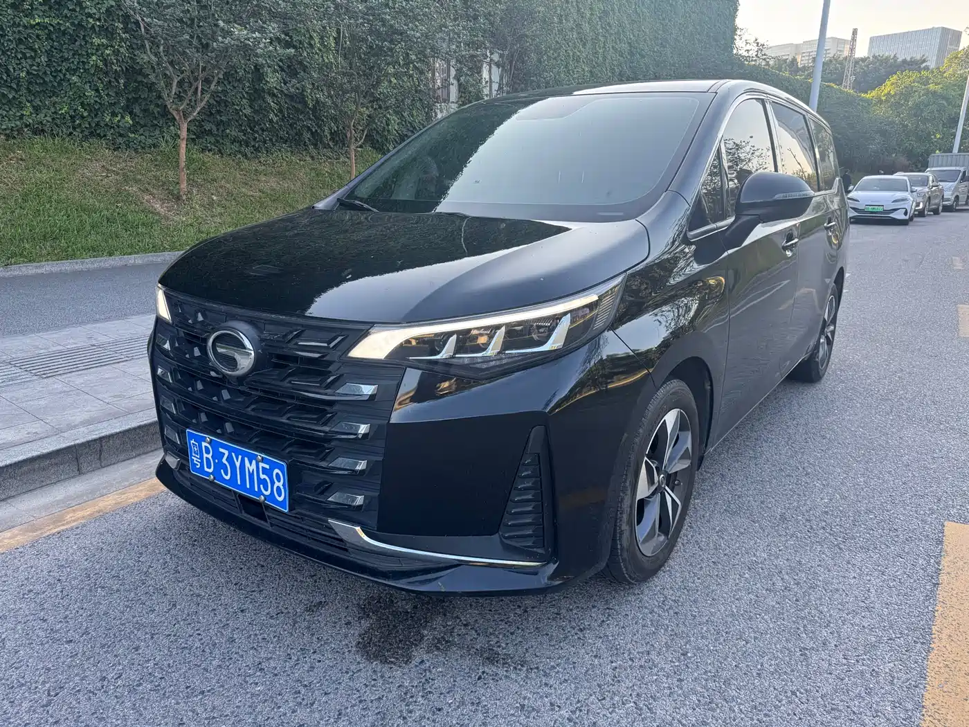 GAC Trumpchi Trumpchi M6 2021 270T DCT Luxury Edition (7-Seater)
