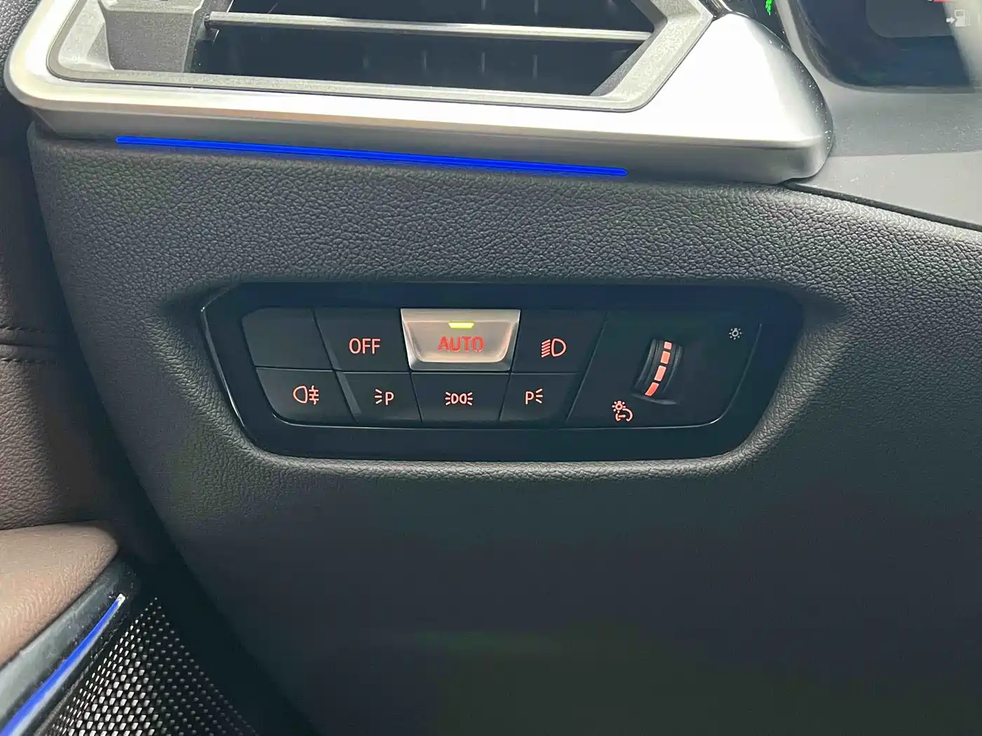 BMW 3 Series 2022 Facelift 325i M Sport Package фото 19