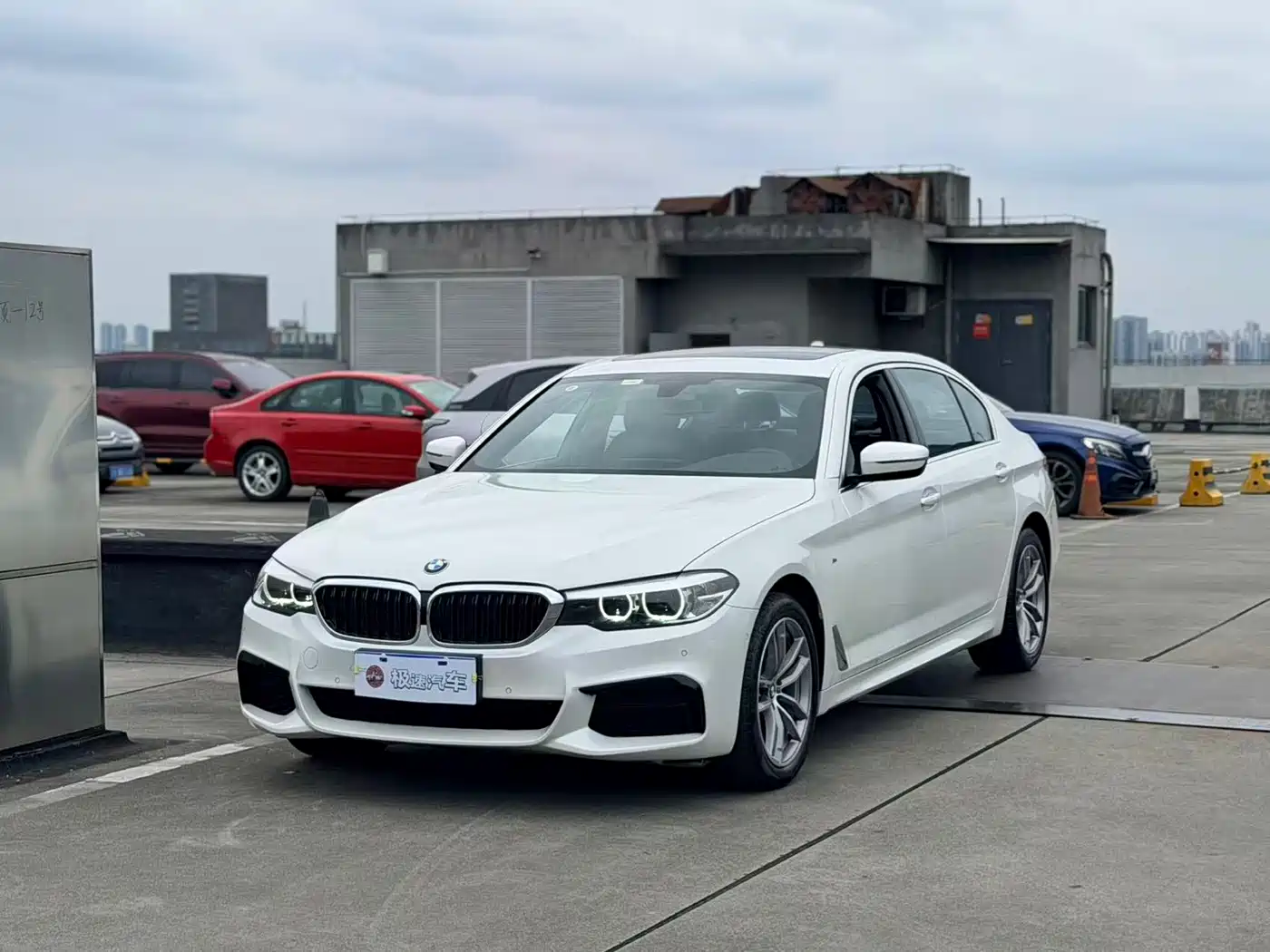 BMW 5 Series 2020 525Li M Sport Package