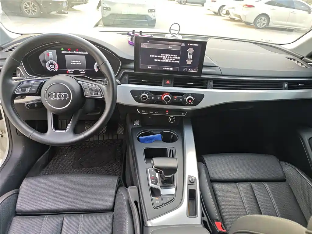 Audi A4L 2020 40 TFSI Fashion Dynamic Edition фото 8