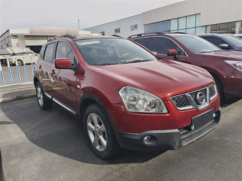 Фото 4 - Nissan Qashqai