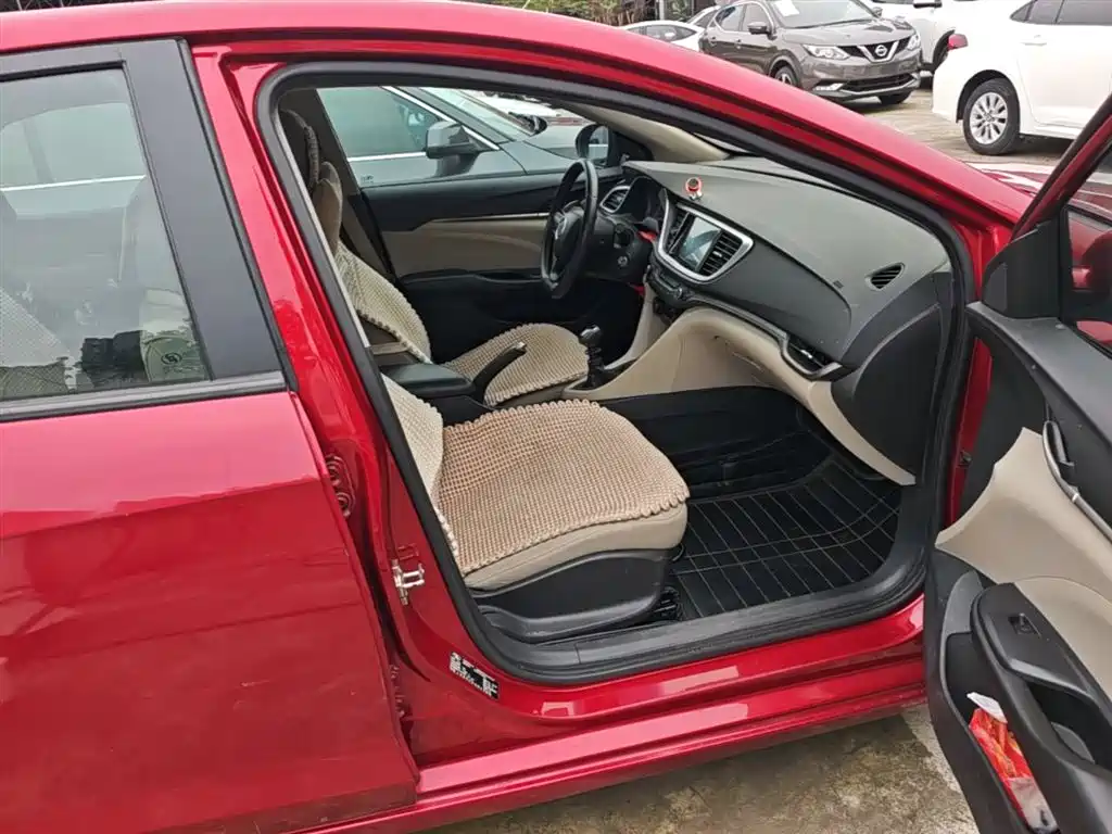 Buick Excelle 2015 15N Manual Progressive фото 25