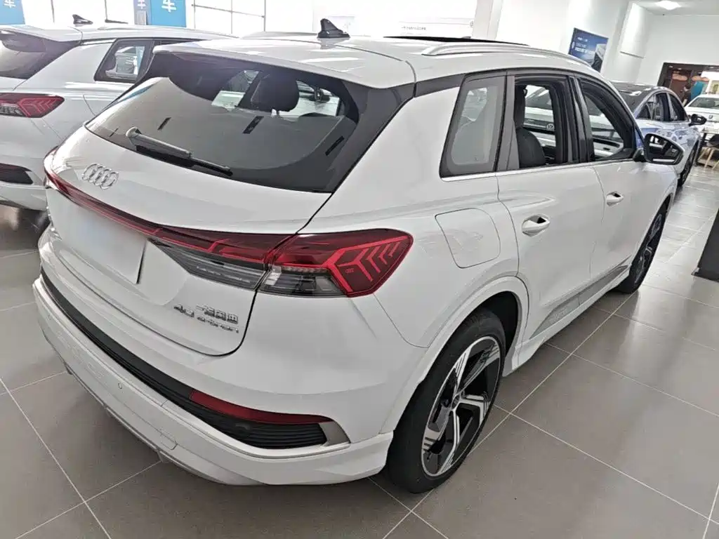 Audi Q4 e-tron 2024 2023 40 e-tron Innovation Edition