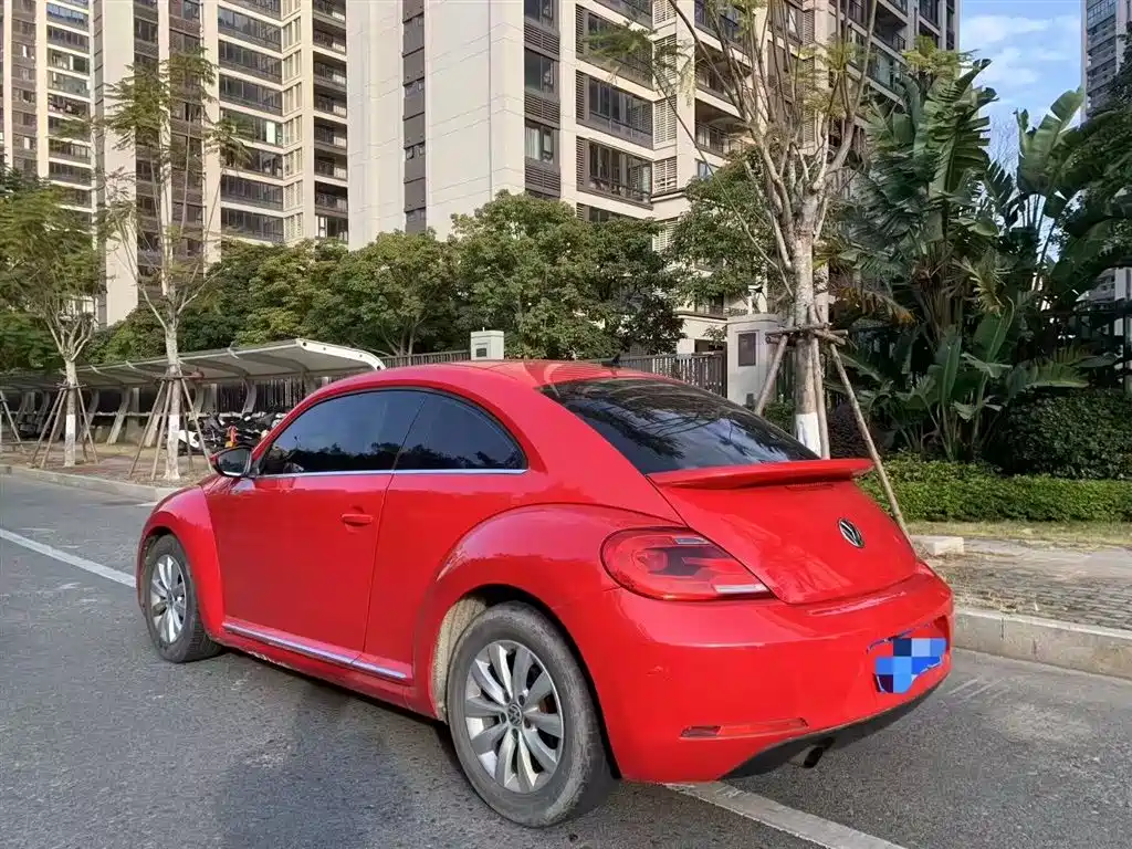 Volkswagen Beetle 2013 1.2TSI Fashion фото 5