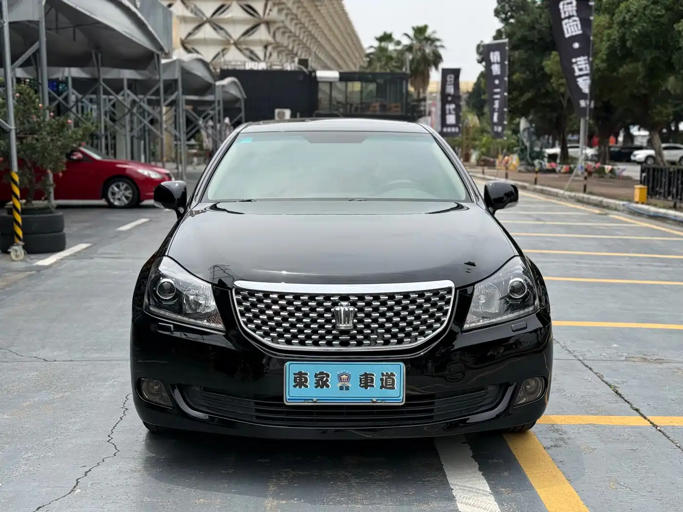 Toyota Crown 2010 2.5L Royal Leather Sunroof Navigation фото 2